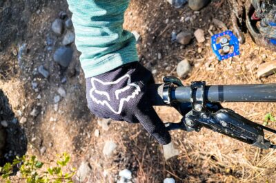 Safety and Style: Helmets, Gloves, and Fashionable Riding Wear for Senior MTB